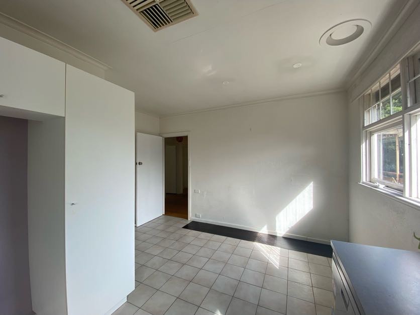 7 Magdalen Street, Pascoe Vale South, VIC 3044 - Thumbnail 2 - 19/09/2022