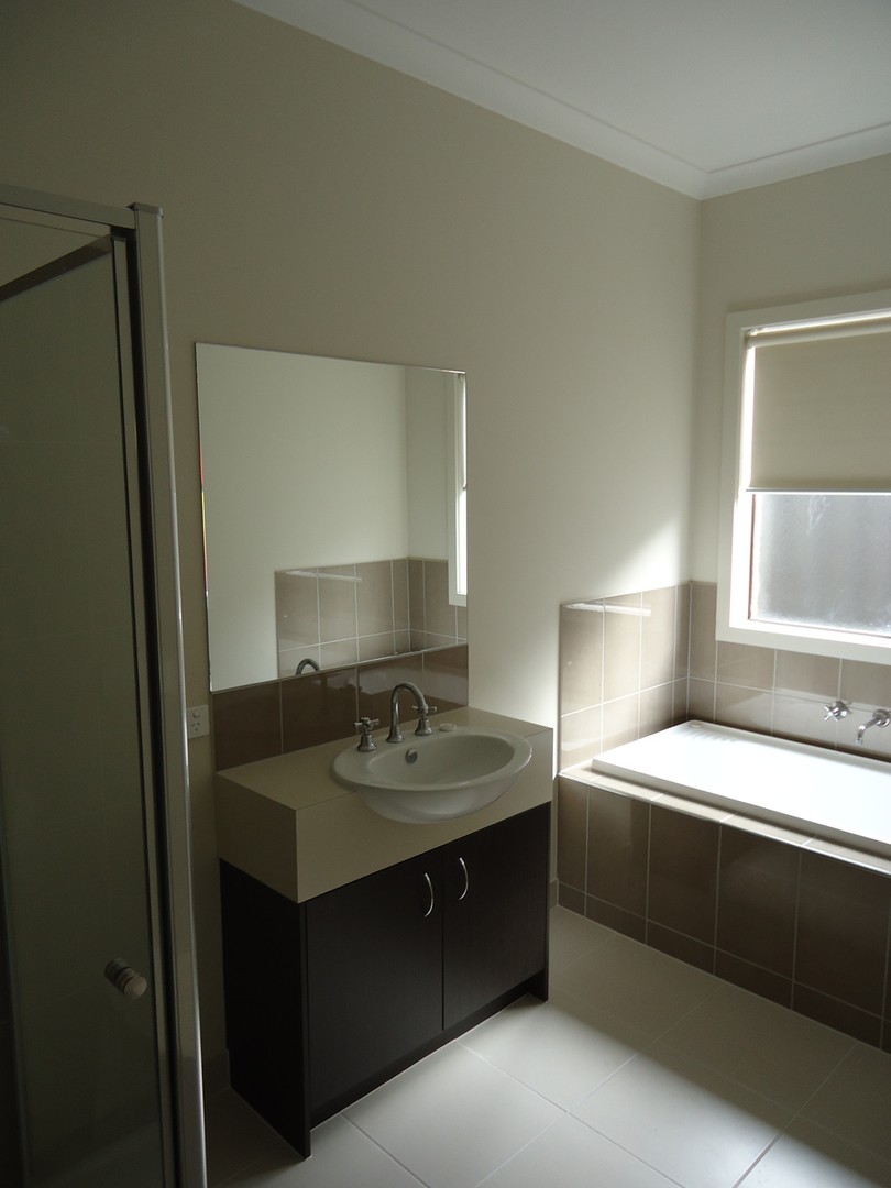 7 Majestic Way, Point Cook, VIC 3030, Point Cook - Thumbnail 4
