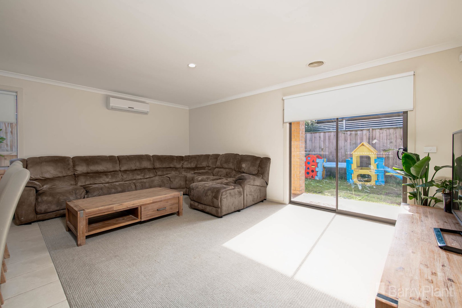 7 Markbeech Crescent, Officer, VIC 3809, Officer - Thumbnail 5