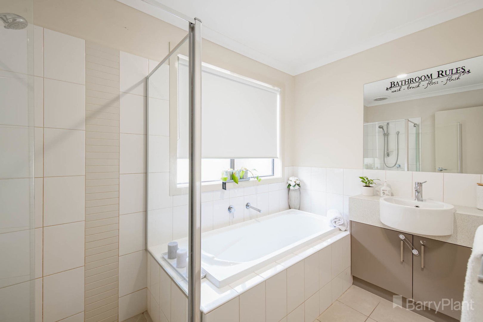 7 Markbeech Crescent, Officer, VIC 3809, Officer - Thumbnail 8