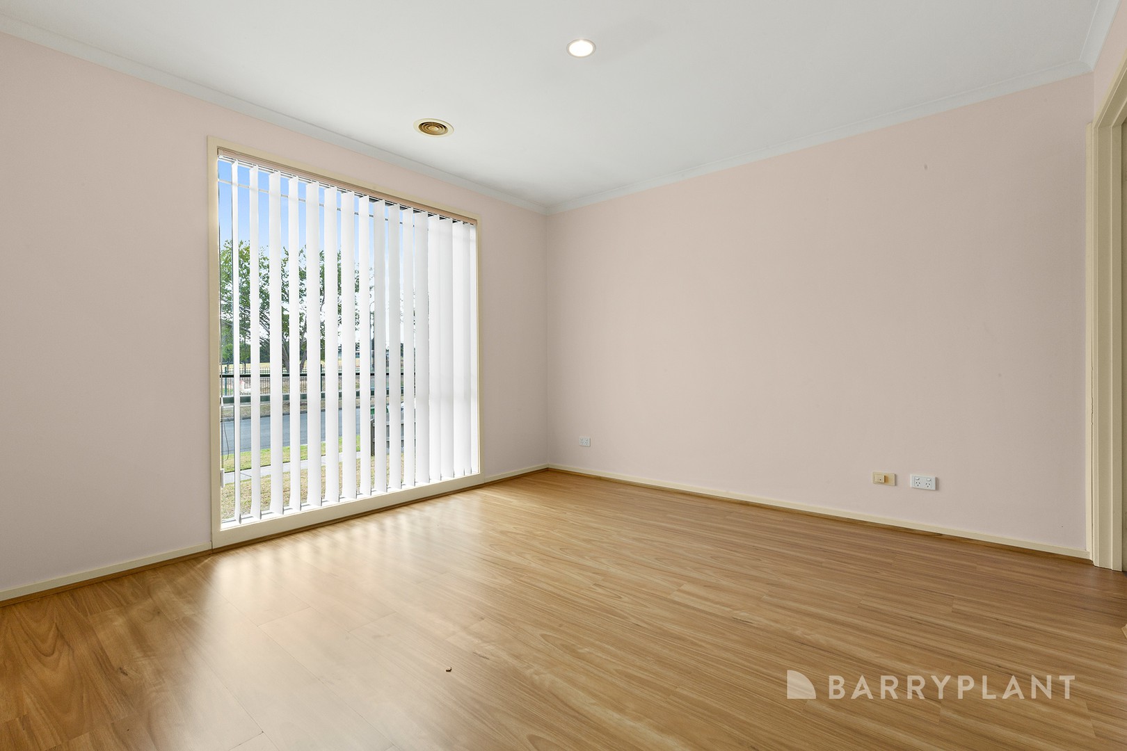 7 Marlesford Crescent, Berwick, VIC 3806, Berwick - Thumbnail 4