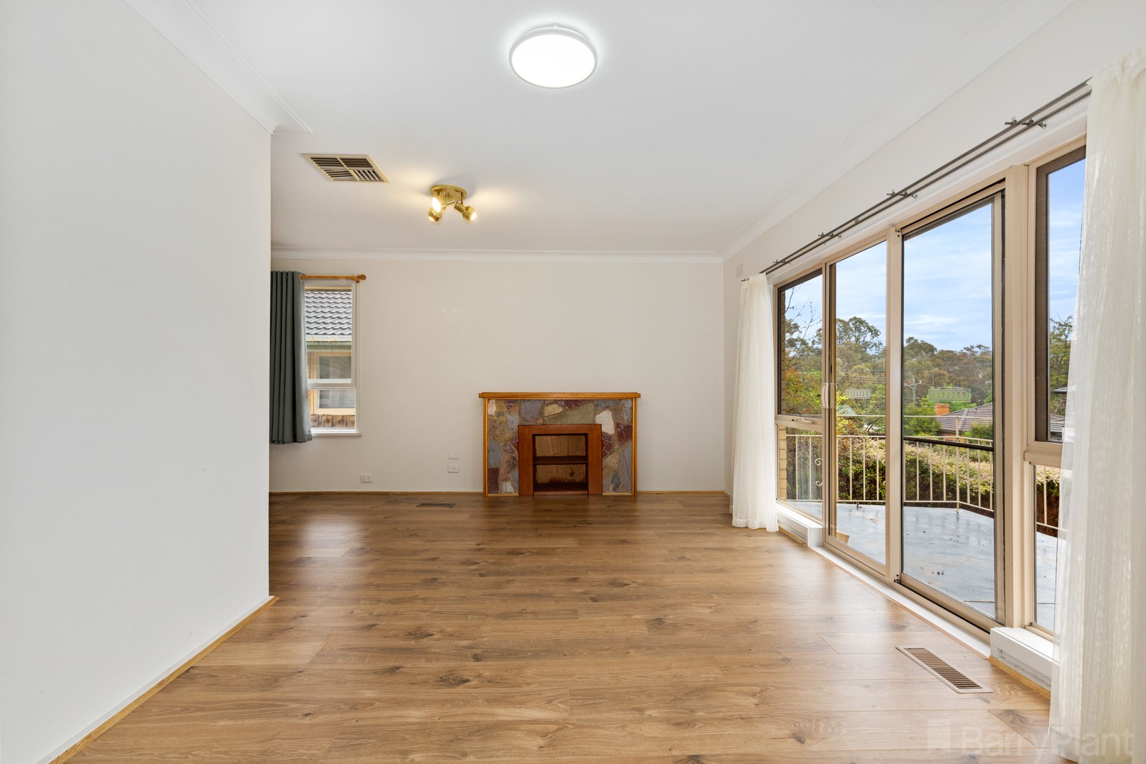 7 May Court, Mitcham, VIC 3132, Mitcham - Thumbnail 2