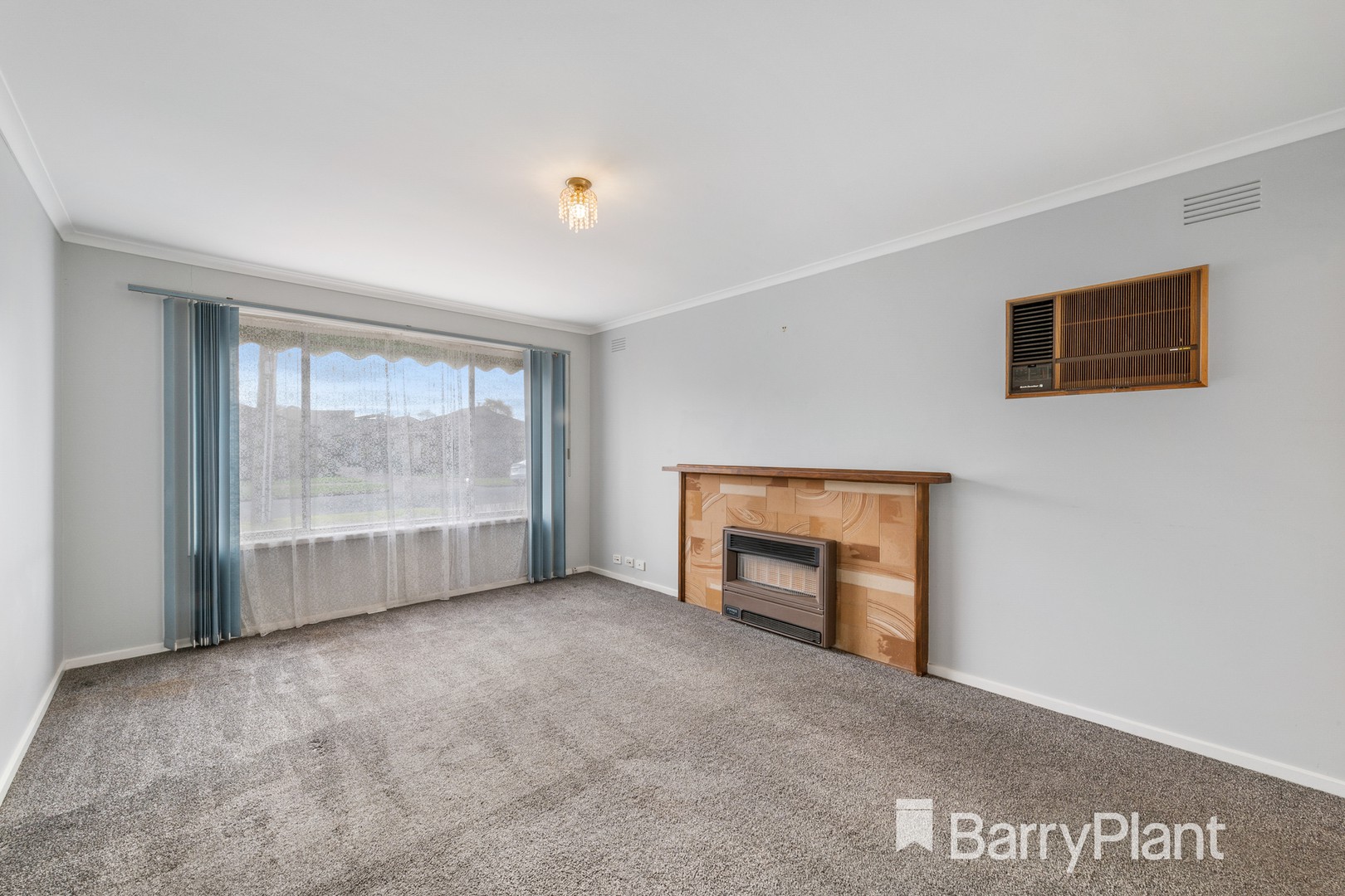 7 McDonald Street, Werribee, VIC 3030, Werribee - Thumbnail 3