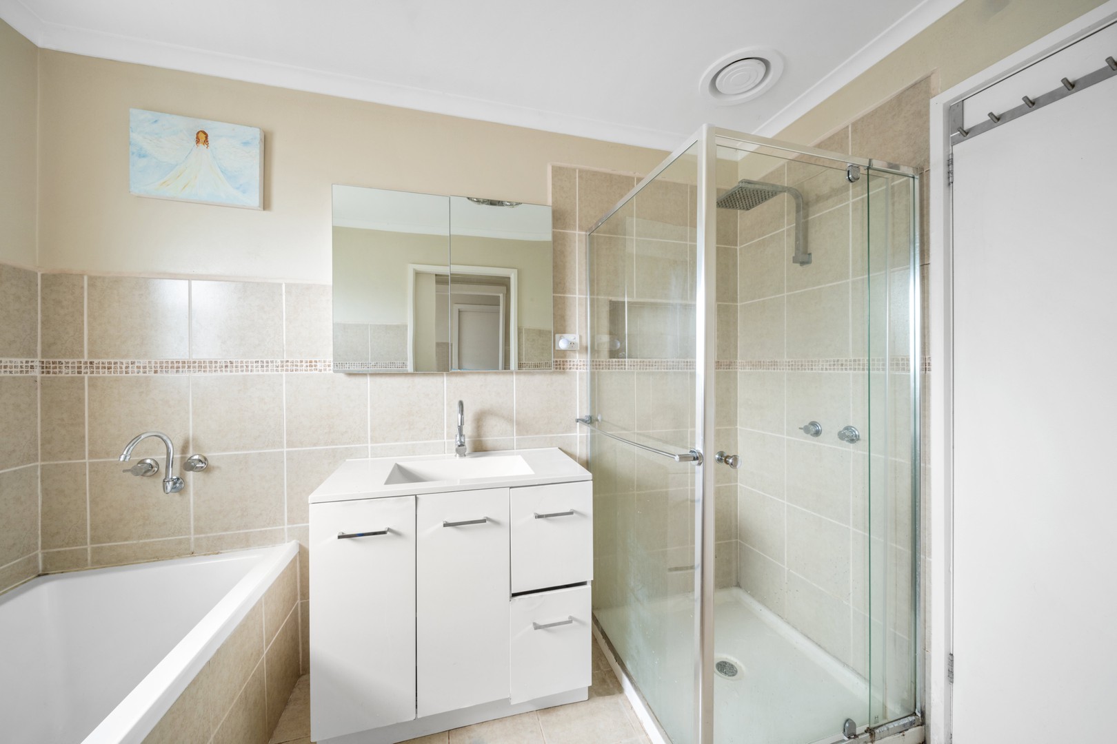 7 McKinley Avenue, Corio, VIC 3214, Corio - Thumbnail 8