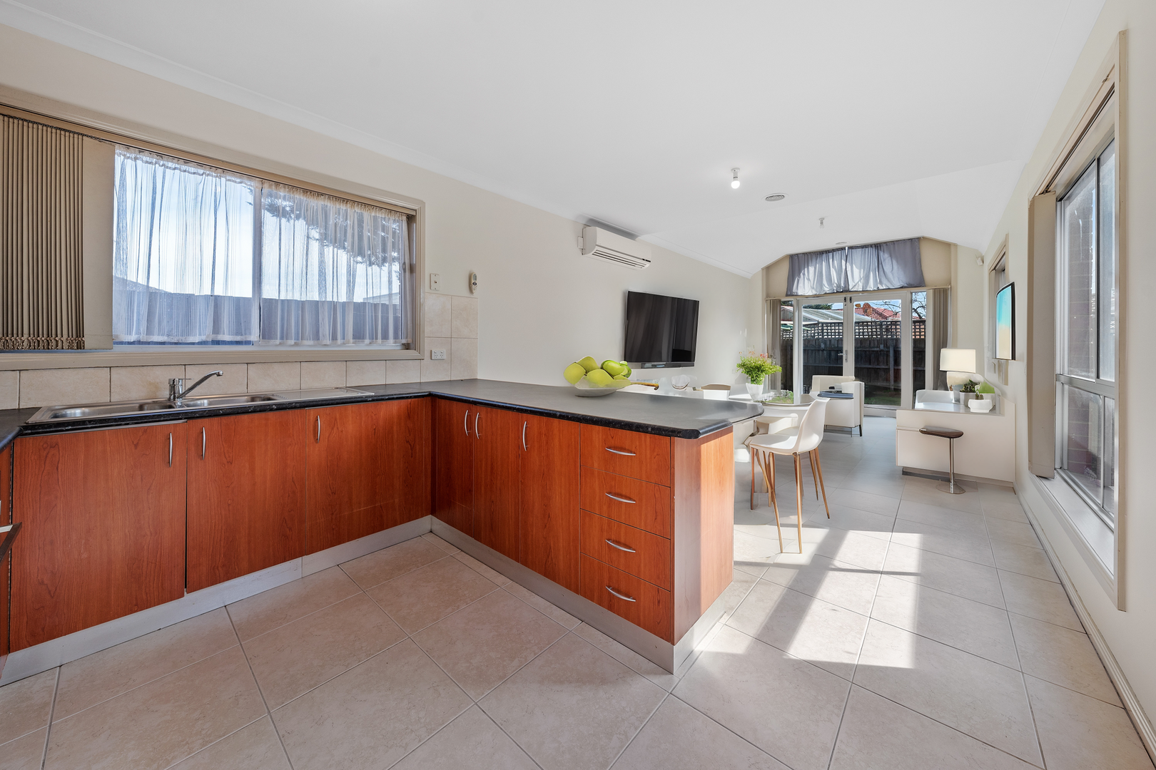 7 Mcnicholl Way, Delahey, VIC 3037, Delahey - Thumbnail 4