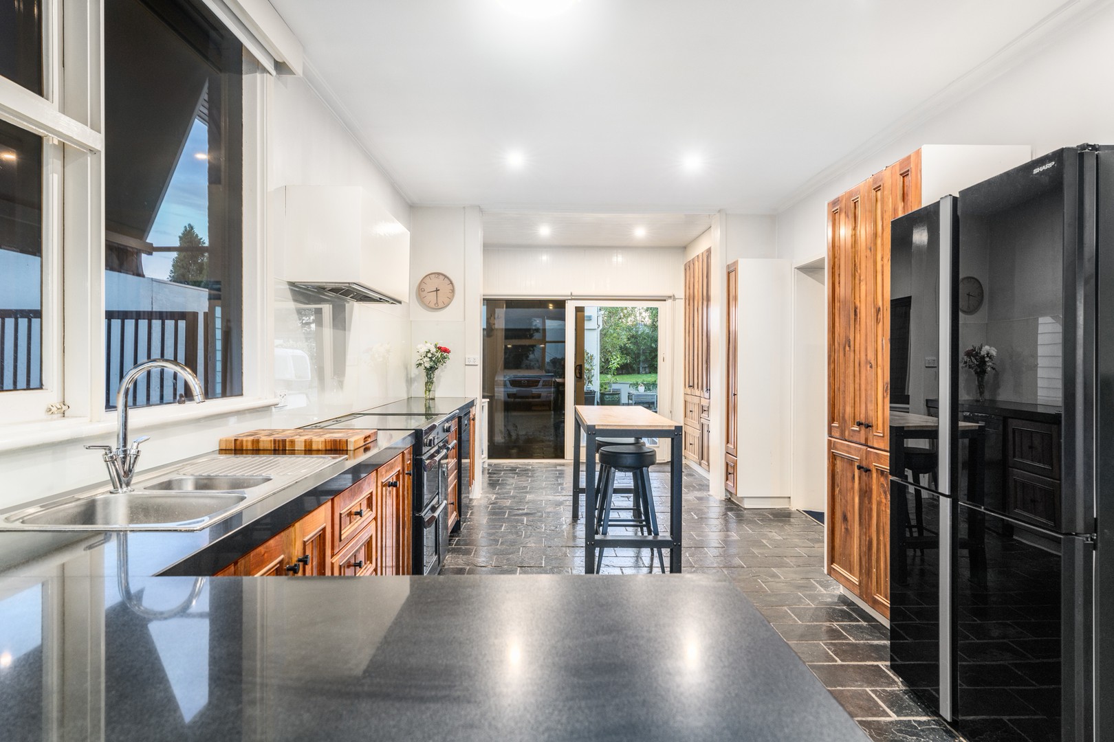 7 Melrose Avenue, Highton, VIC 3216, Highton - Thumbnail 7