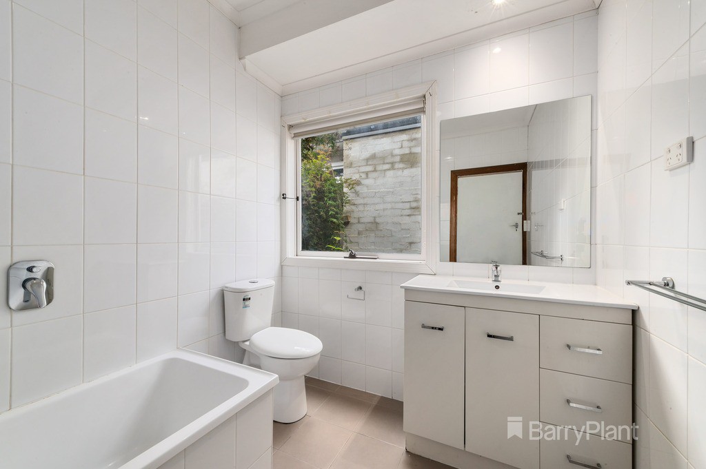 7 Menin Road, Nunawading, VIC 3131, Nunawading - Thumbnail 3