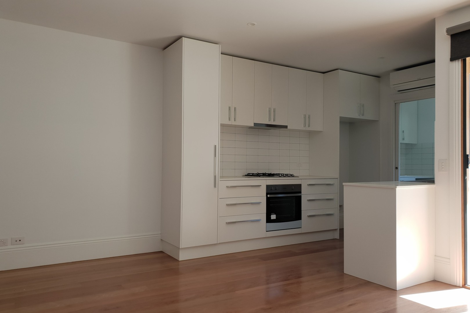 7 Milton Crescent, Preston, VIC 3072, Preston - Thumbnail 8