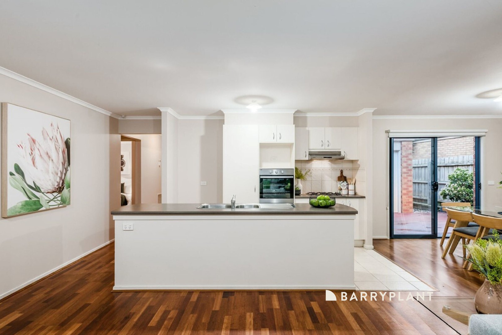 7 Minak Close, Narre Warren South, VIC 3805 - Thumbnail 1 - 14/08/2024