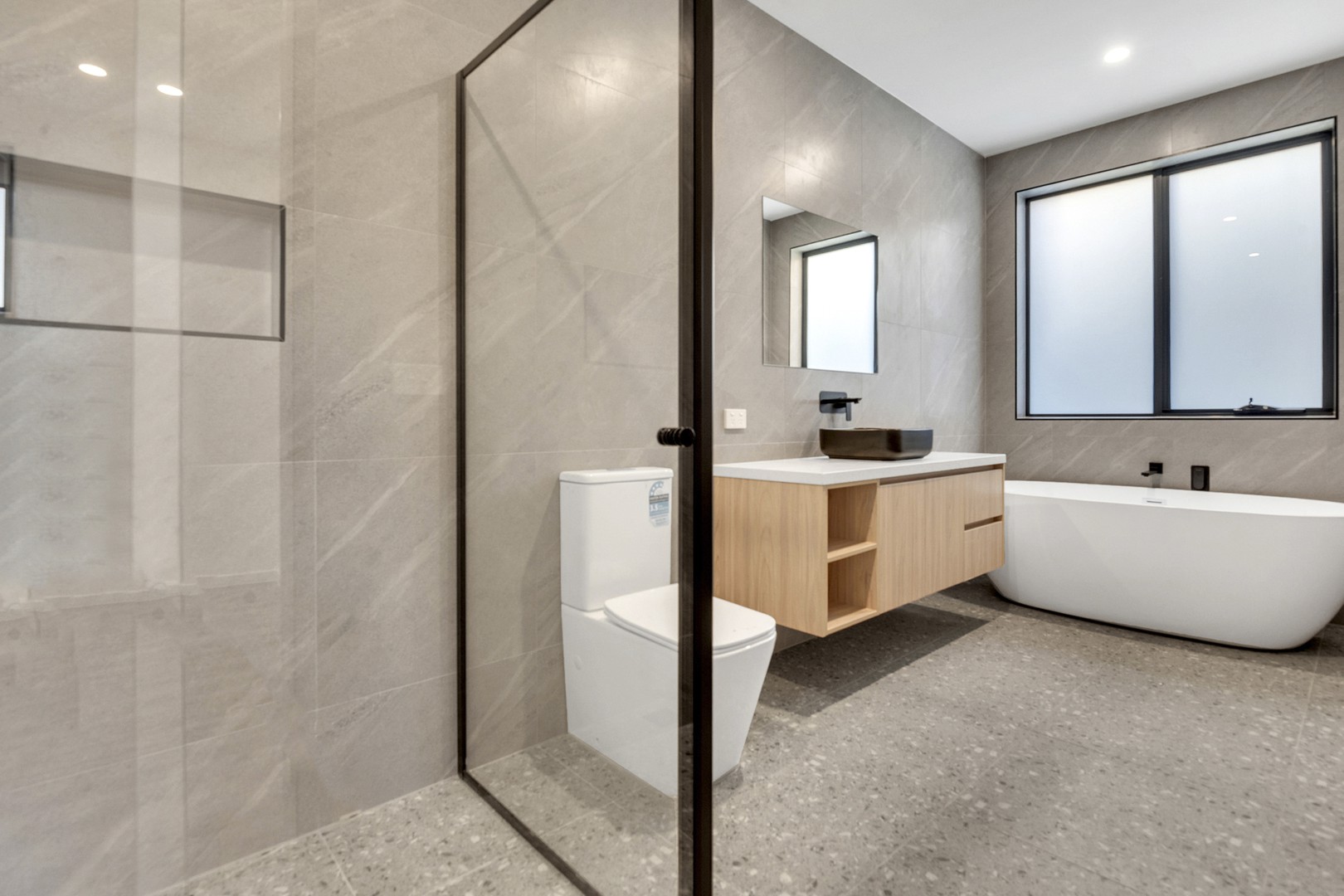 7 Molesworth Crescent, Donnybrook, VIC 3064, Donnybrook - Thumbnail 4