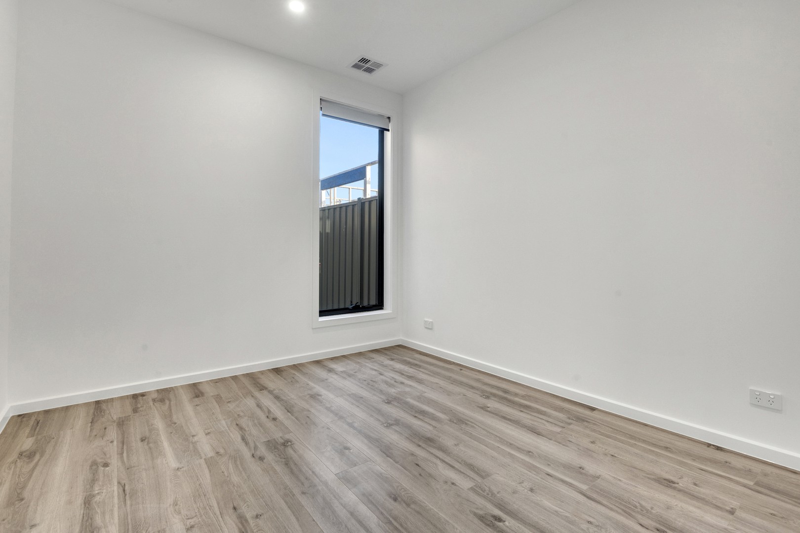 7 Molesworth Crescent, Donnybrook, VIC 3064, Donnybrook - Thumbnail 8