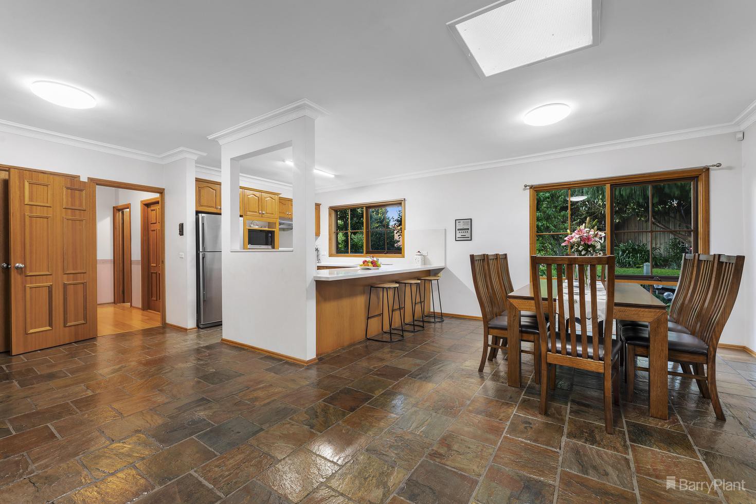 7 Monteath Place, Doncaster East, VIC 3109, Doncaster East - Thumbnail 5