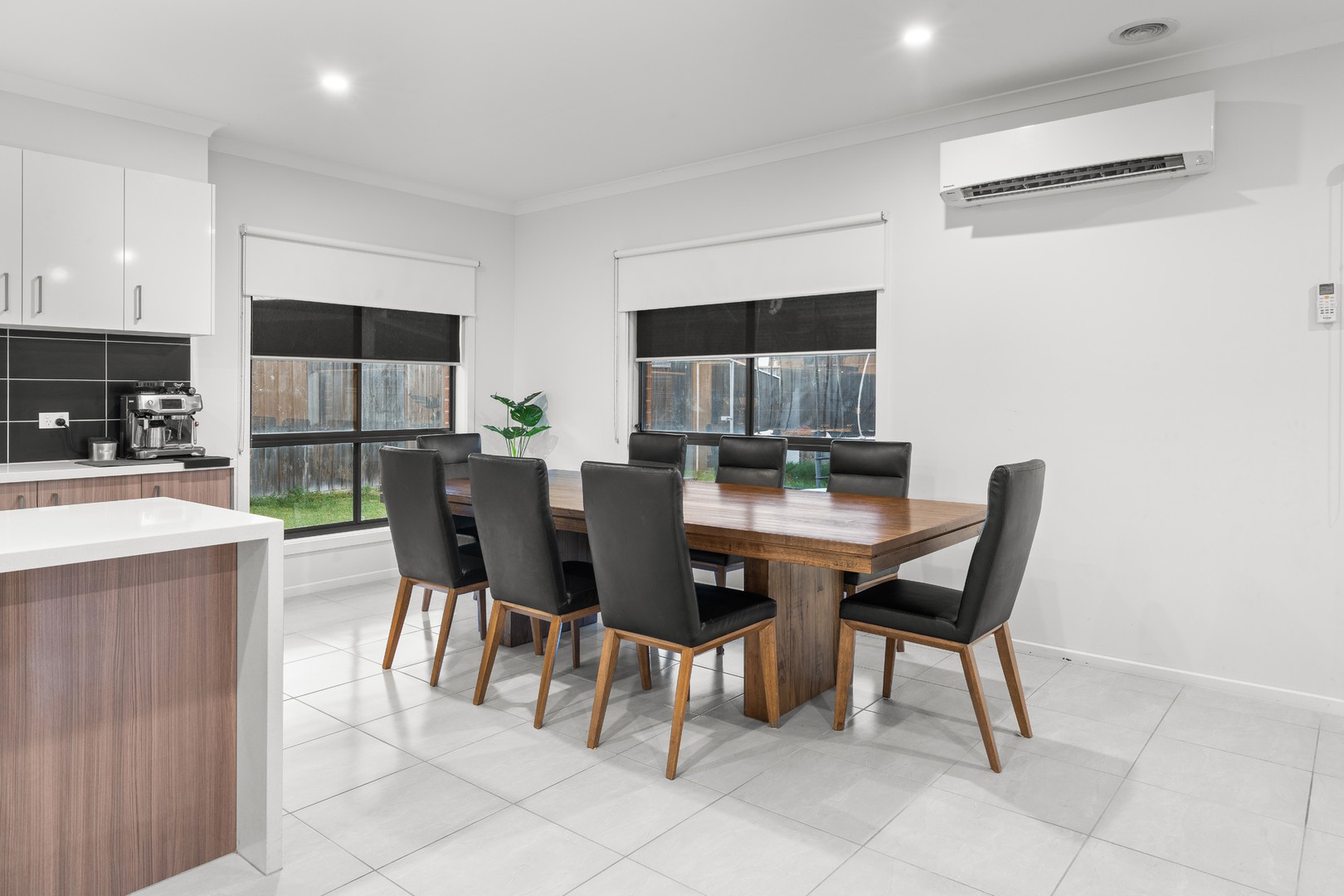 7 Montmarte Boulevard, Burnside, VIC 3023, Burnside - Thumbnail 3