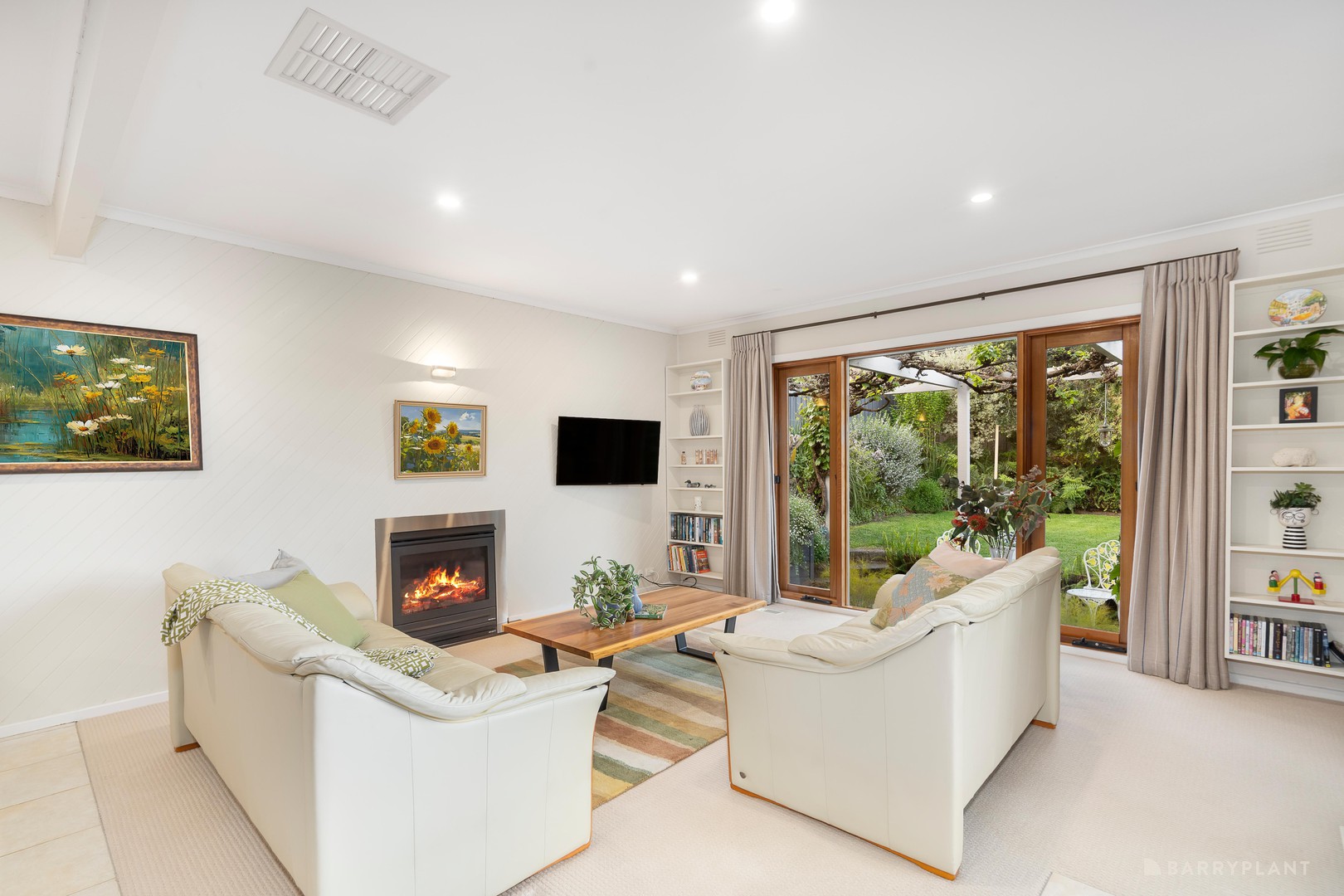 7 Montreal Drive, Doncaster East, VIC 3109, Doncaster East - Thumbnail 2