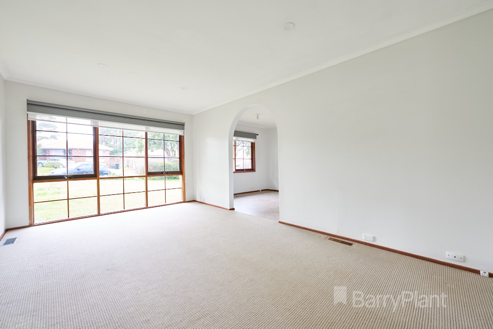 7 Nemet Court, Noble Park North, VIC 3174, Noble Park North - Thumbnail 2