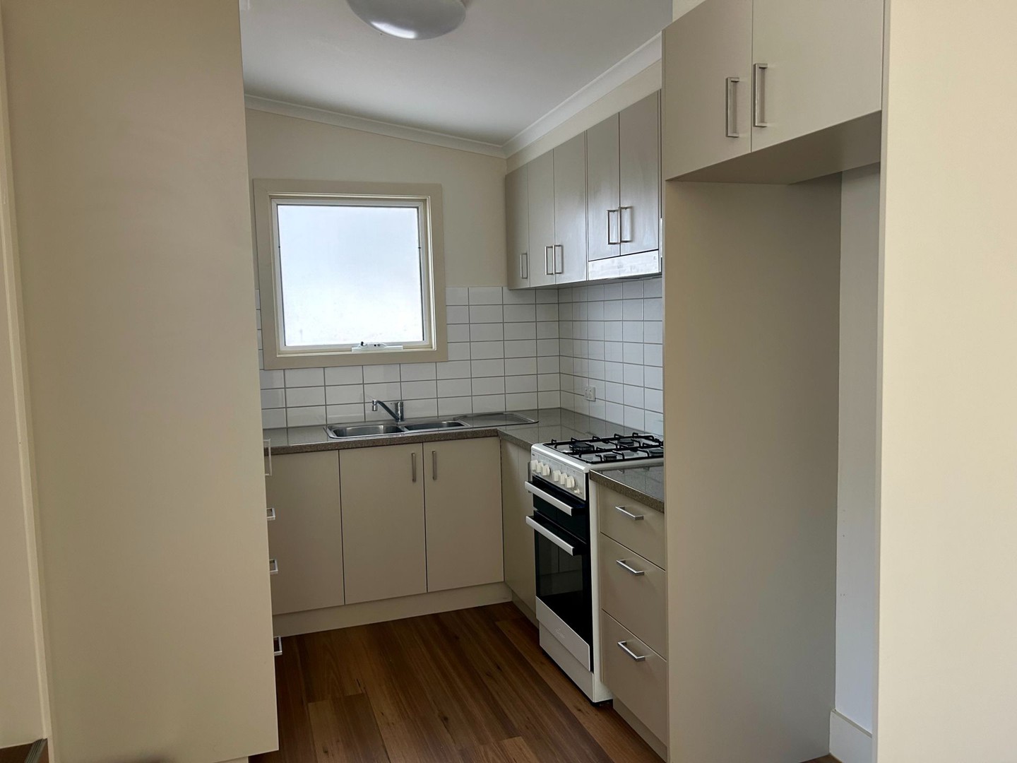 7 Newberry Av, Bonbeach, VIC 3196 - Thumbnail 2 - 05/01/2026