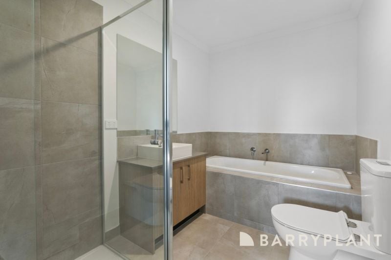 7 Noble Mews, Clyde North, VIC 3978, Clyde North - Thumbnail 6