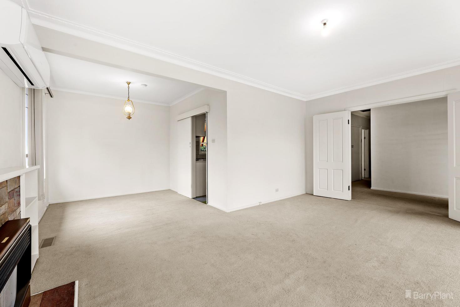 7 Oregon Drive, Donvale, VIC 3111, Donvale - Thumbnail 4