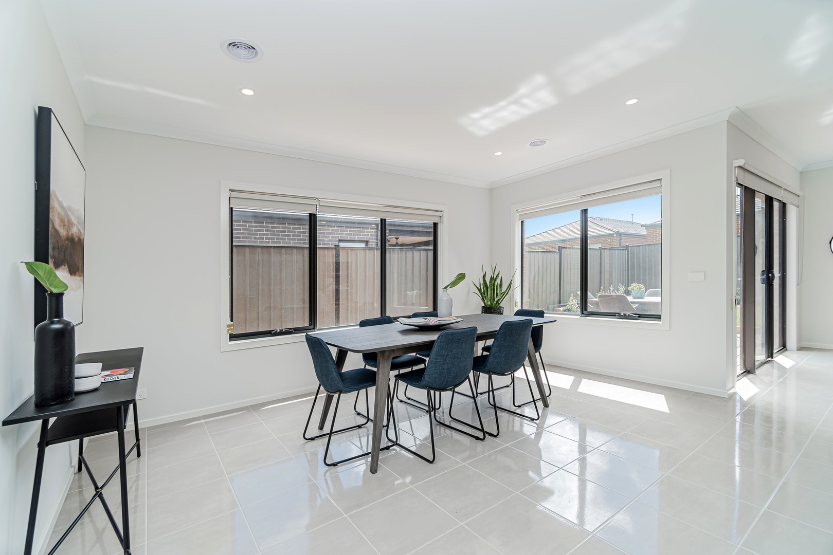 7 Oresund Street, Craigieburn, VIC 3064, Craigieburn - Thumbnail 4
