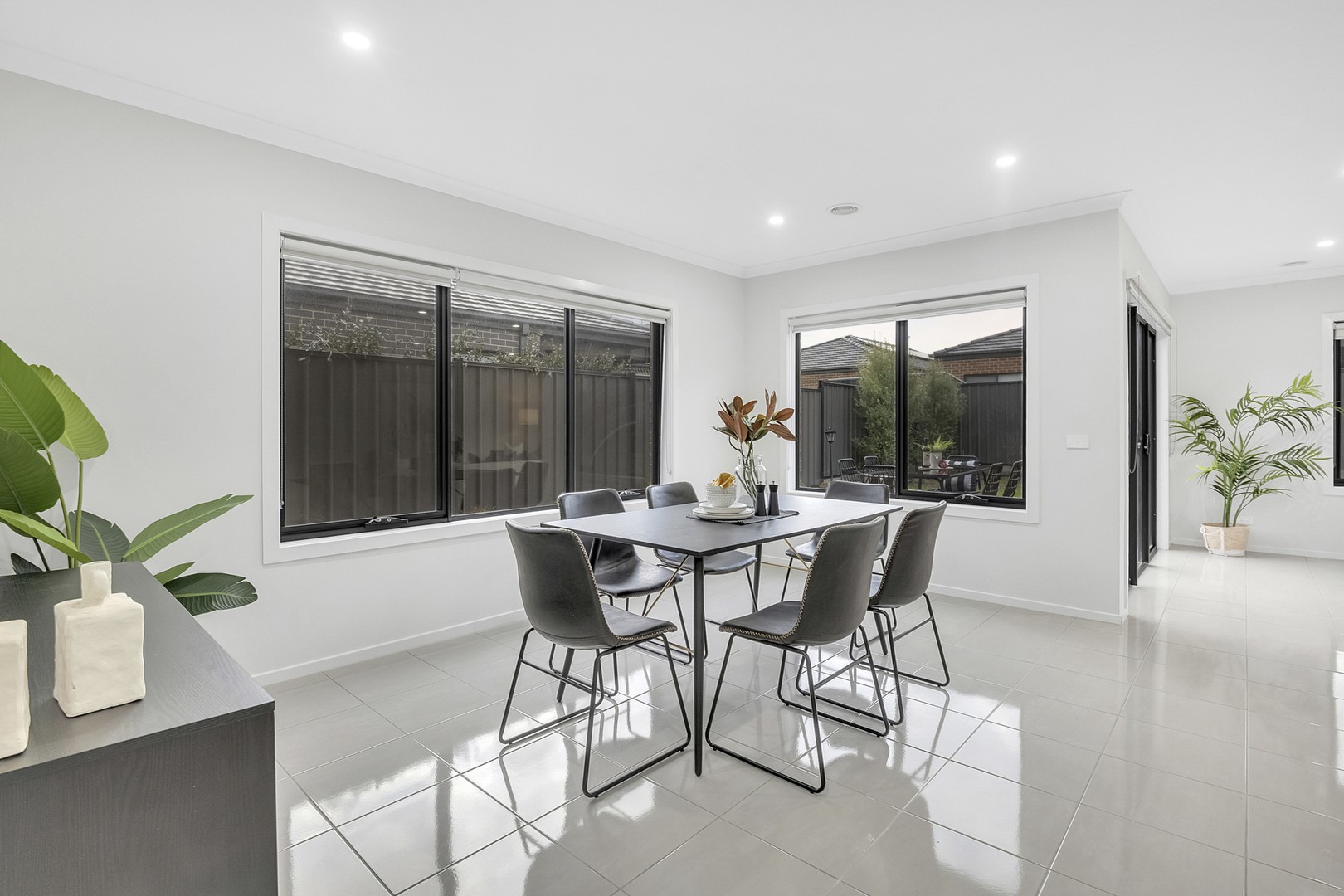 7 Oresund Street, Craigieburn, VIC 3064, Craigieburn - Thumbnail 5