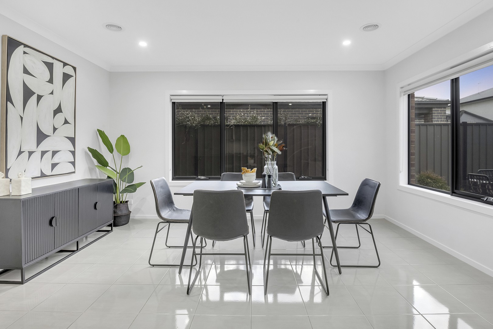 7 Oresund Street, Craigieburn, VIC 3064, Craigieburn - Thumbnail 7