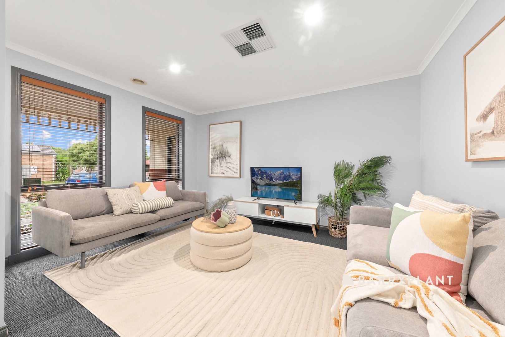 7 Padstow Court, Narre Warren South, VIC 3805, Narre Warren South - Thumbnail 2