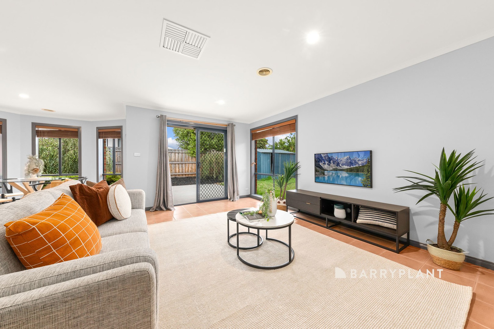 7 Padstow Court, Narre Warren South, VIC 3805, Narre Warren South - Thumbnail 3