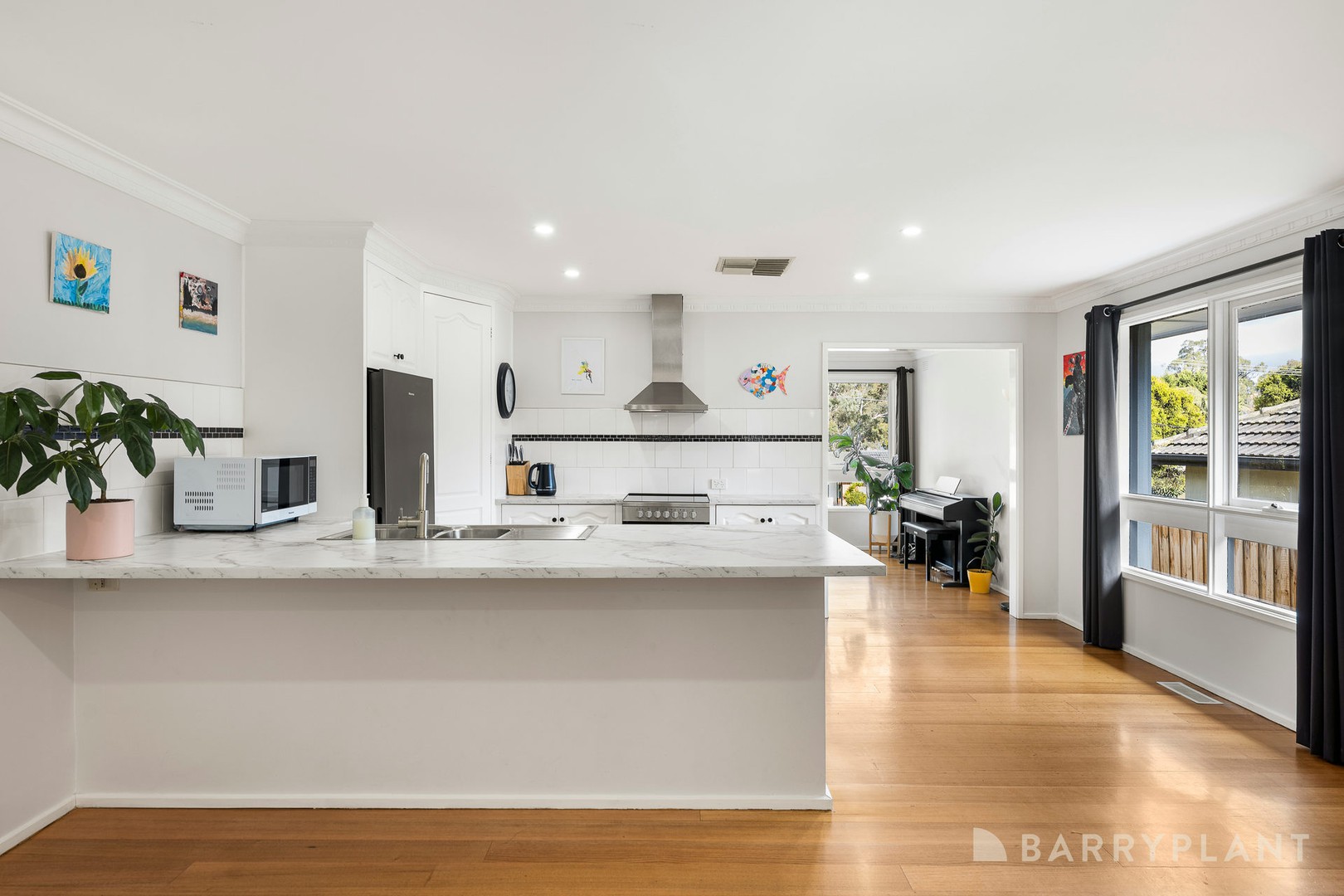 7 Pandora Crescent, Croydon South, VIC 3136, Croydon South - Thumbnail 3