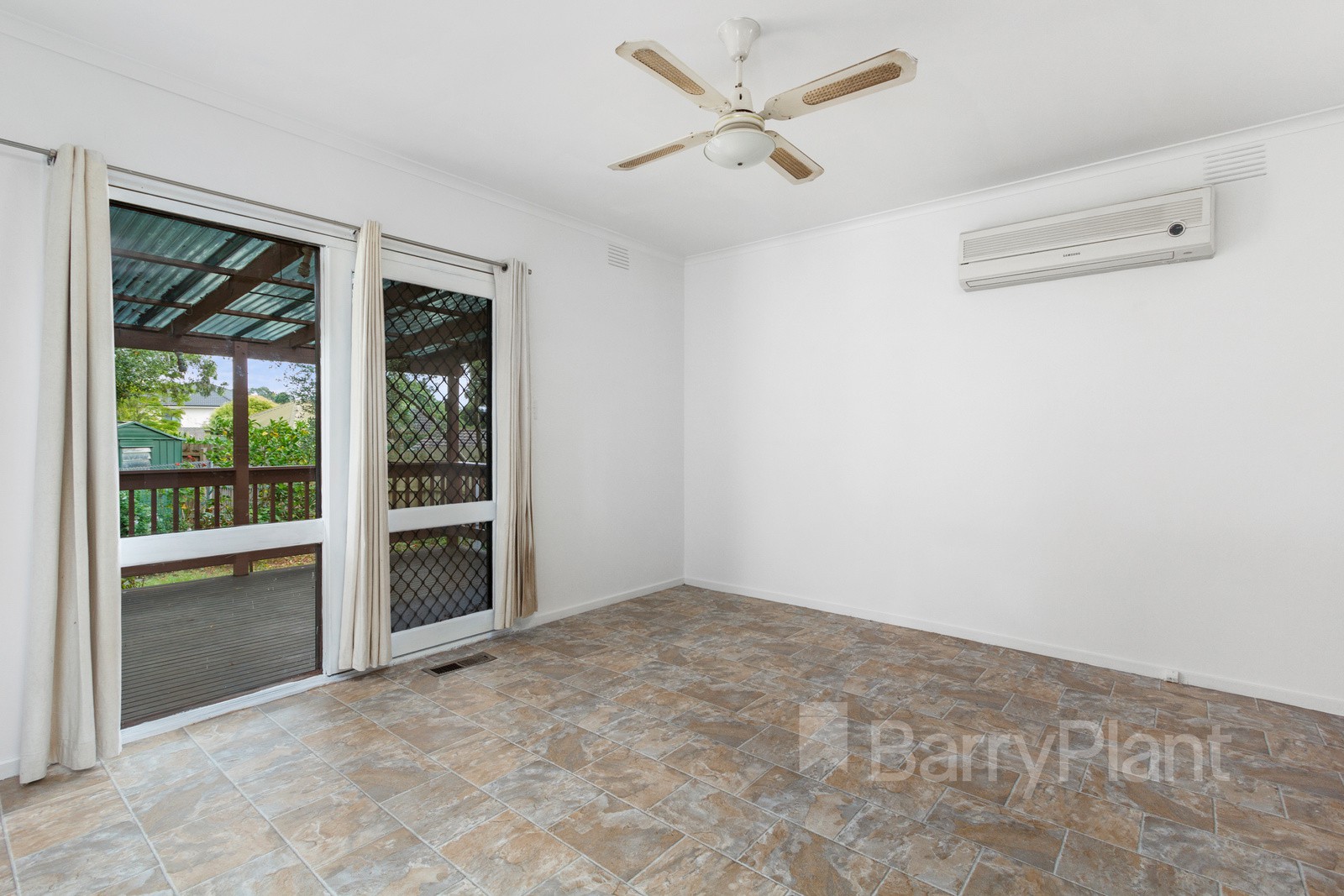 7 Parkhill Court, Wantirna South, VIC 3152, Wantirna South - Thumbnail 4