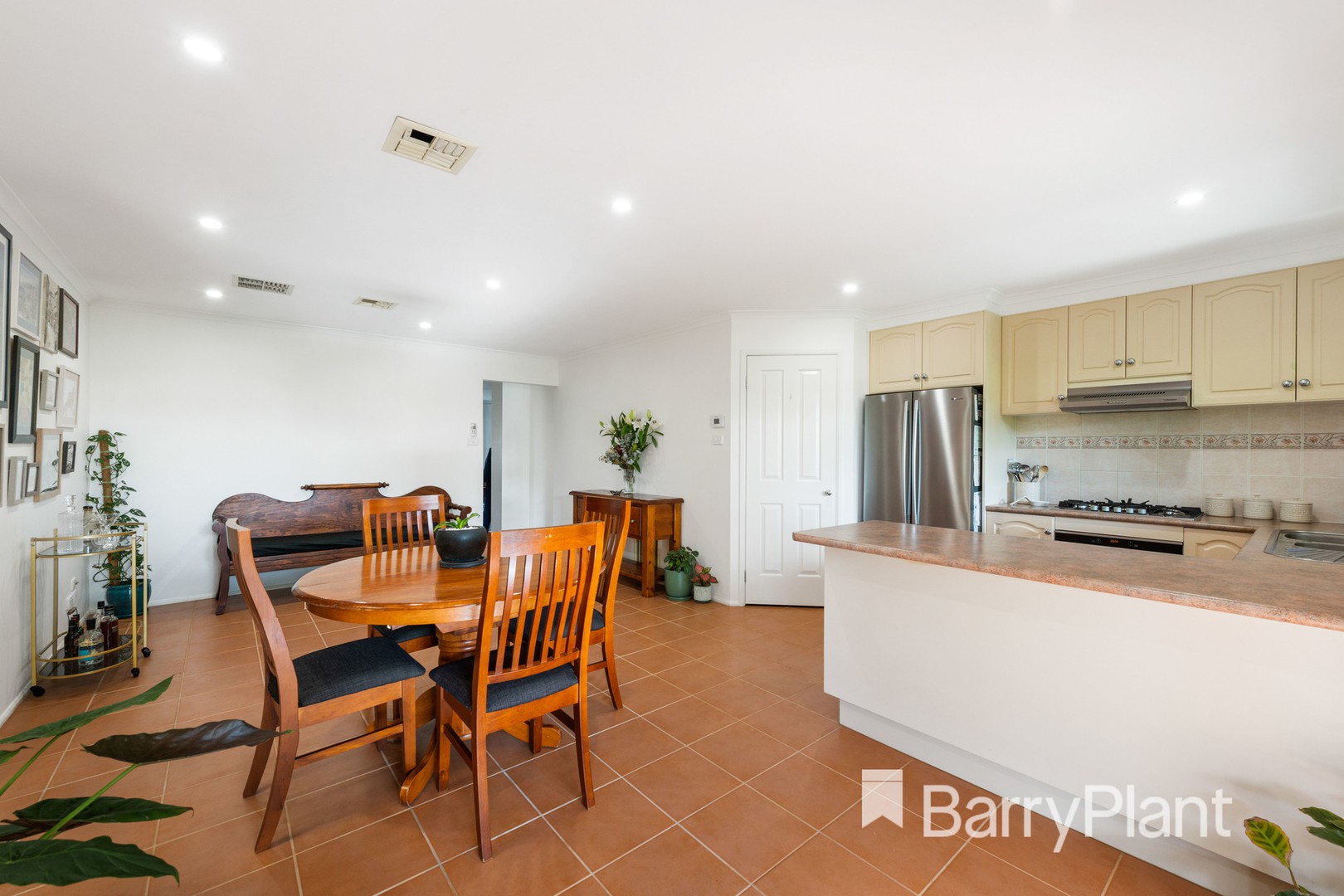 7 Parkside Walk, Hoppers Crossing, VIC 3029, Hoppers Crossing - Thumbnail 7