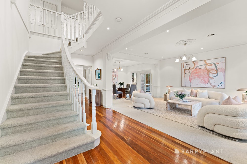 7 Petalnina Drive, Wantirna, VIC 3152 - Thumbnail 2 - 12/11/2025