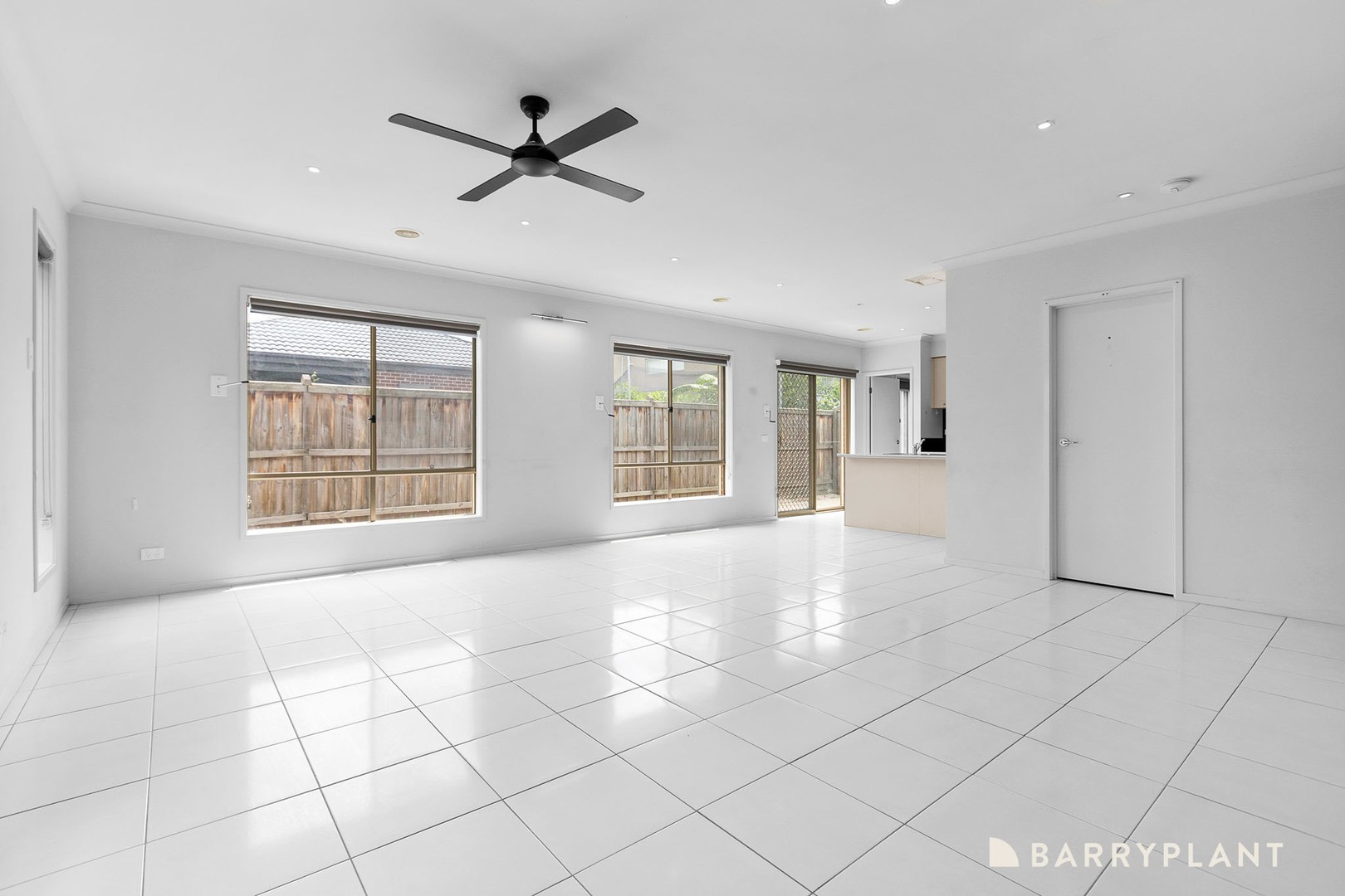 7 Pickerel Avenue, Clyde North, VIC 3978, Clyde North - Thumbnail 4