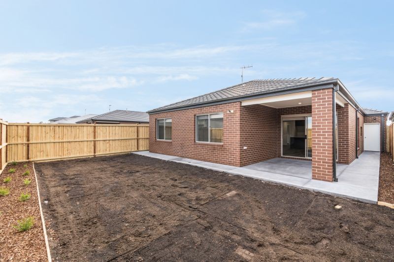7 Pickering Cr, Lara, VIC 3212, Lara - Thumbnail 8