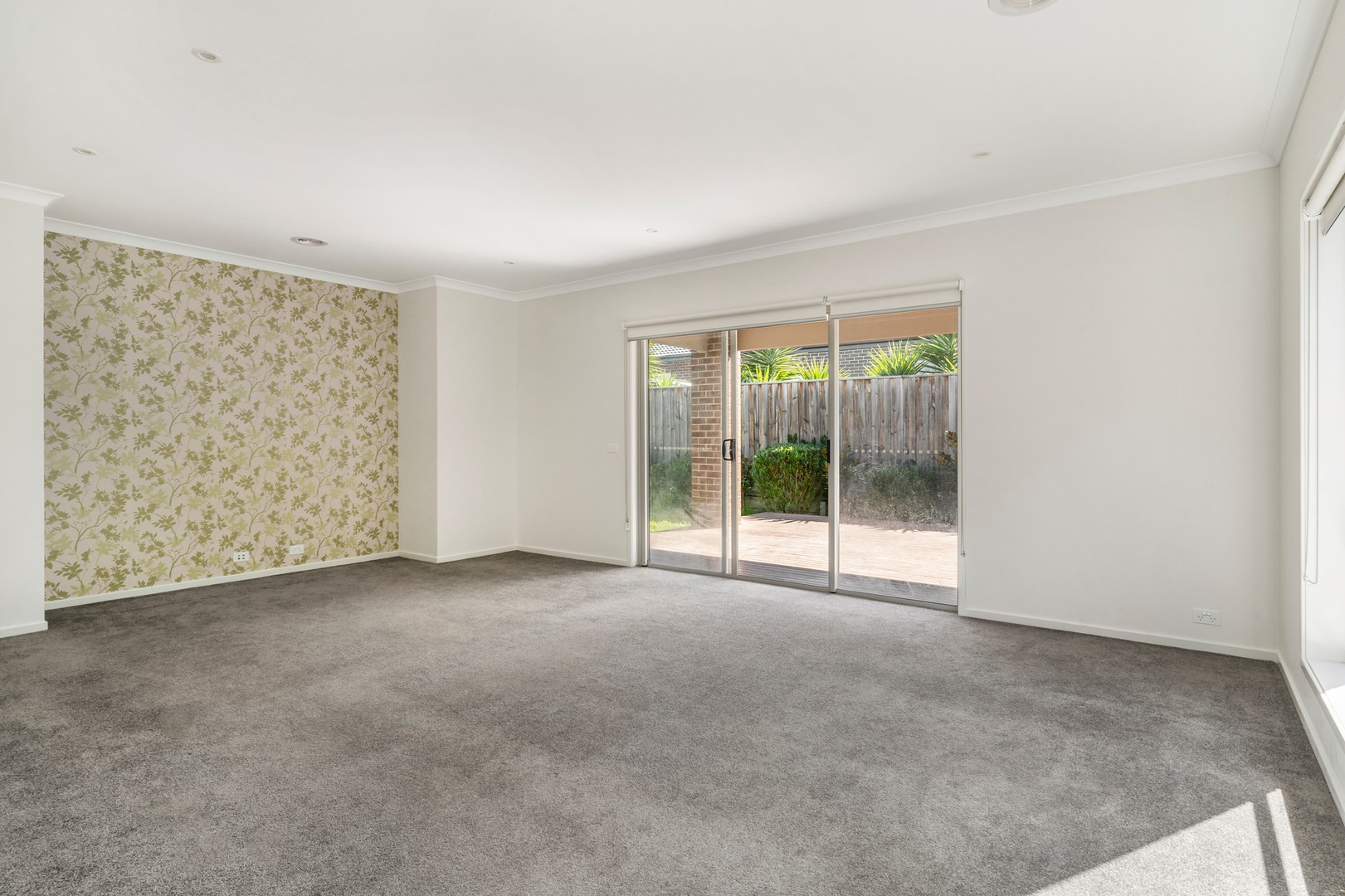 7 Pipers LaneMernda, VIC 3754  - Leased, Mernda - Thumbnail 2