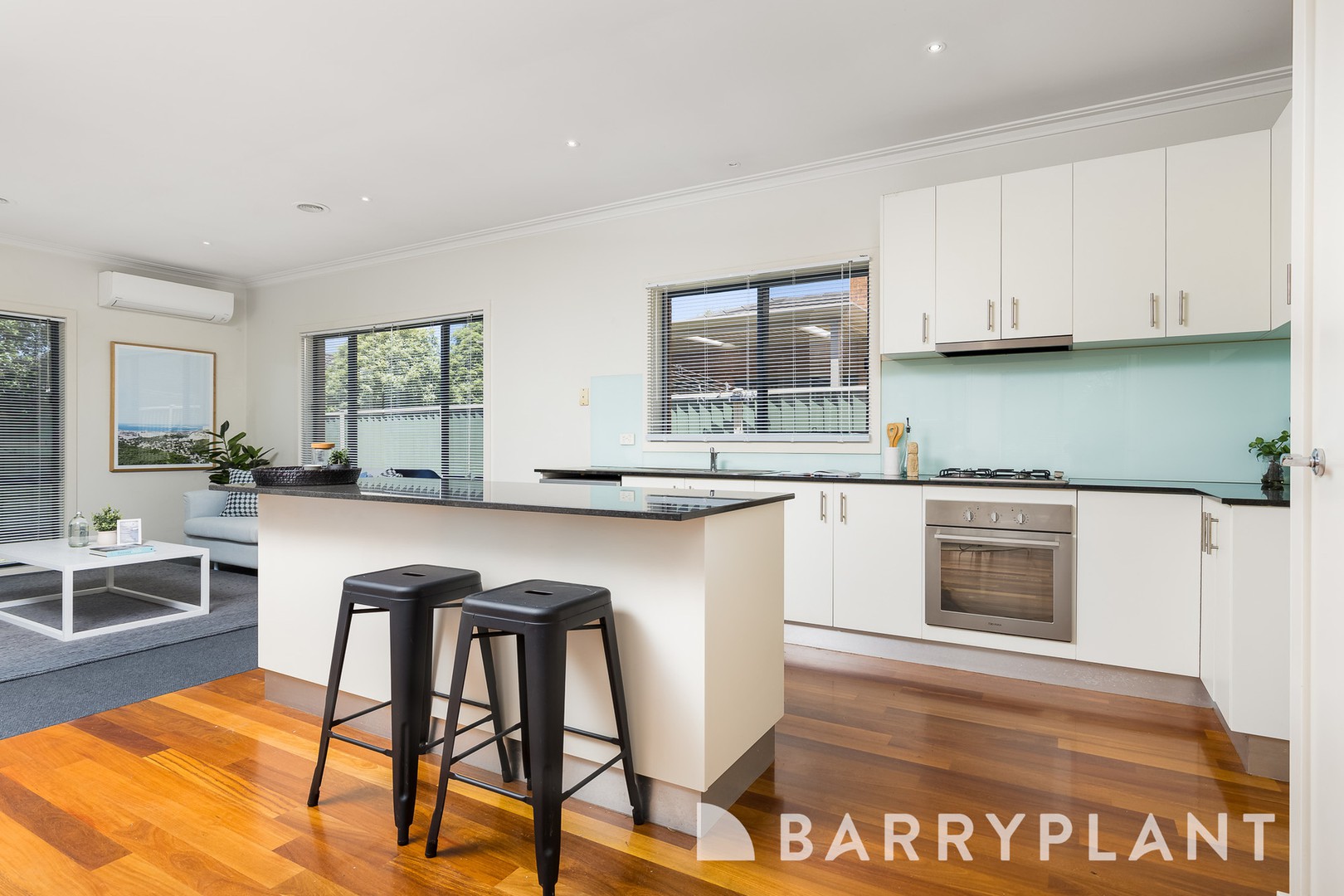 7 Portmans Lane, Point Cook, VIC 3030 - Thumbnail 1 - 17/01/2025