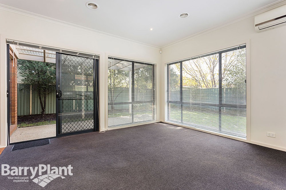 7 Portmans Lane, Point Cook, VIC 3030, Point Cook - Thumbnail 5