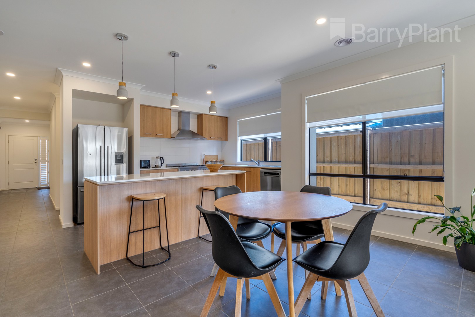 7 Portobello Way, Fraser Rise, VIC 3336 - Thumbnail 2 - 07/10/2025