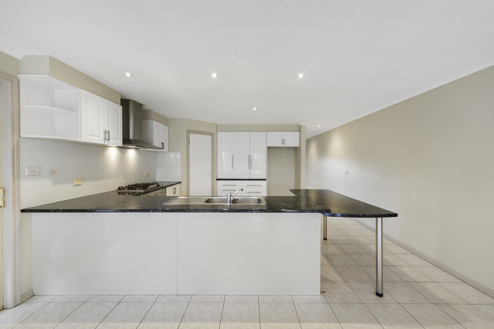 7 Profita Avenue, Sydenham, VIC 3037, Sydenham - Thumbnail 4