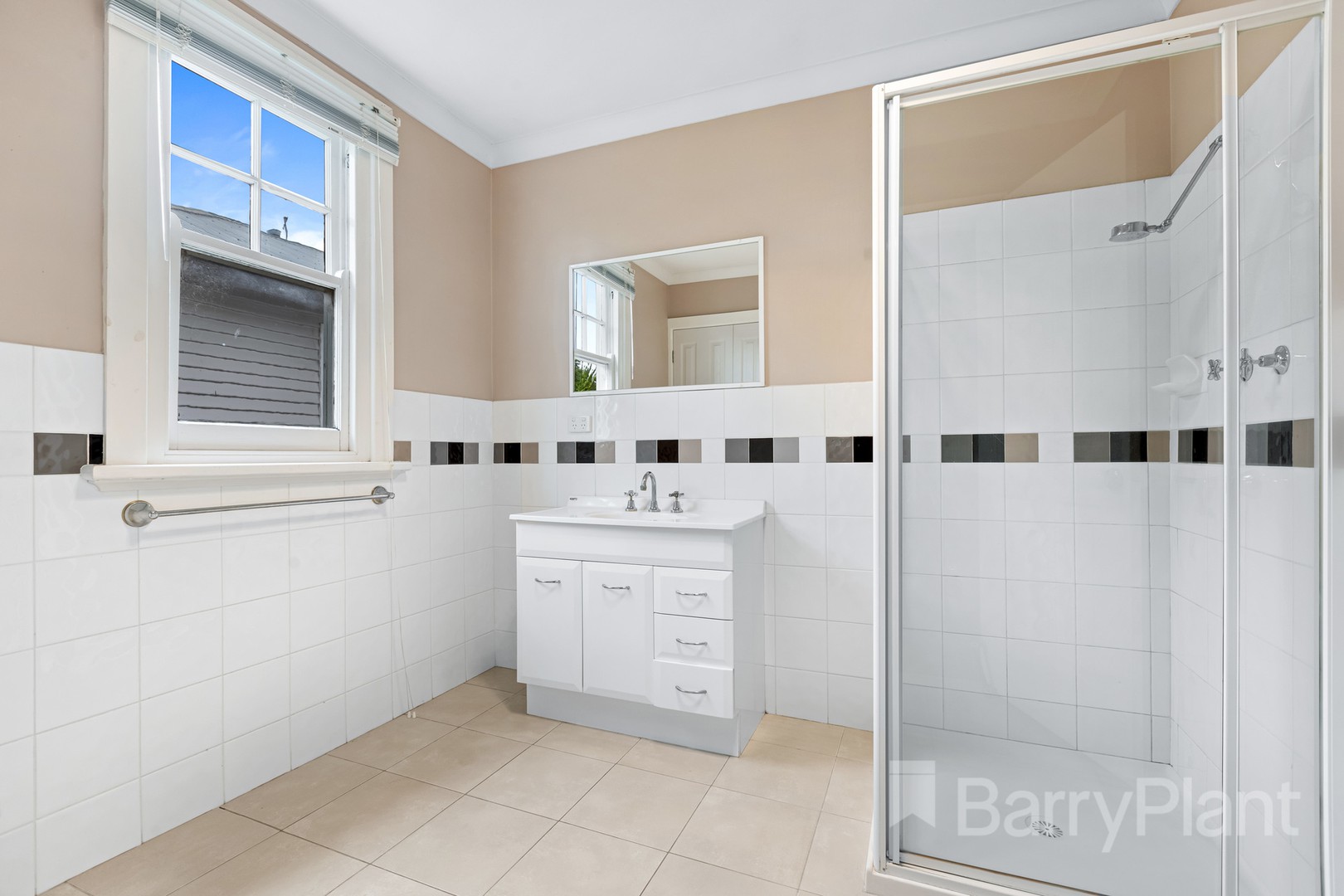 7 Queen Victoria Street, Newington, VIC 3350, Newington - Thumbnail 8