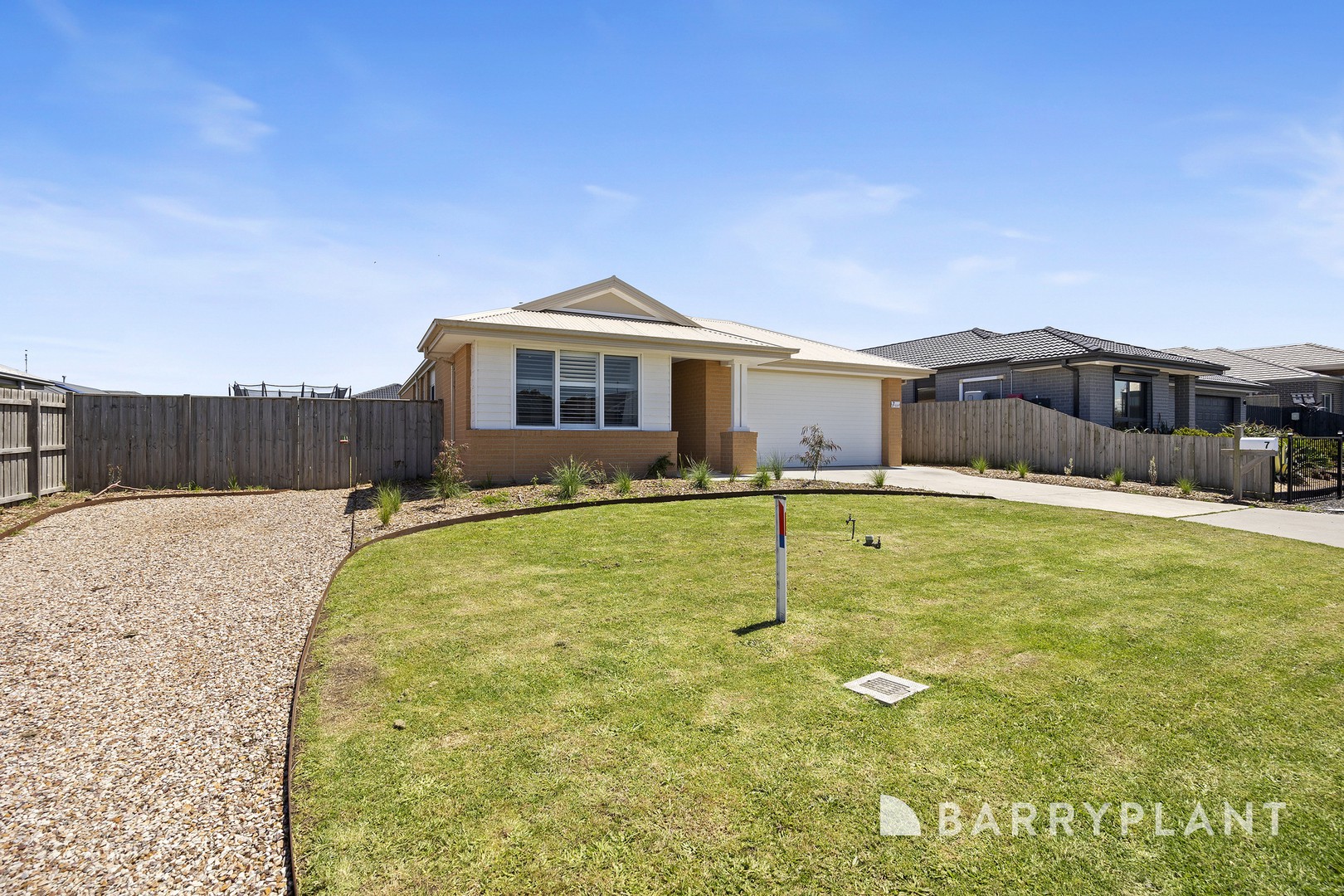 7 Racecourse Crescent, Dalyston, VIC 3992 - Thumbnail 2 - 10/11/2025