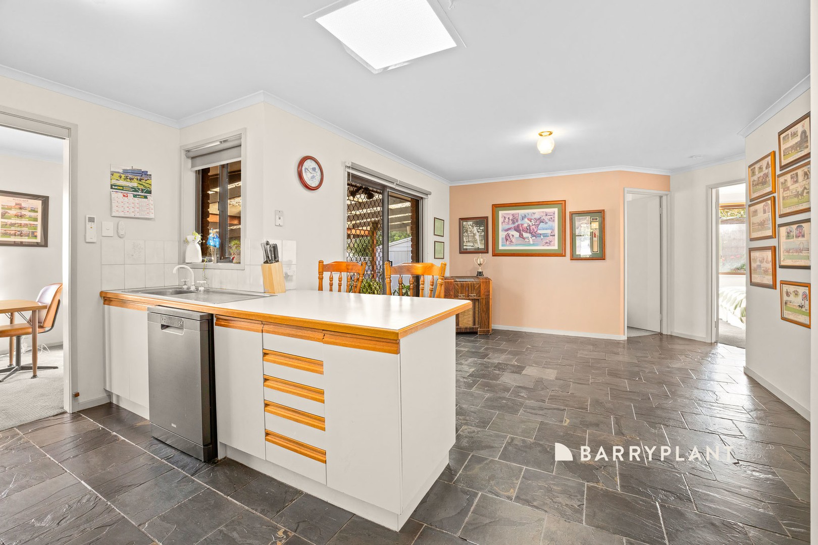 7 Rachael Court, Pakenham, VIC 3810, Pakenham - Thumbnail 5