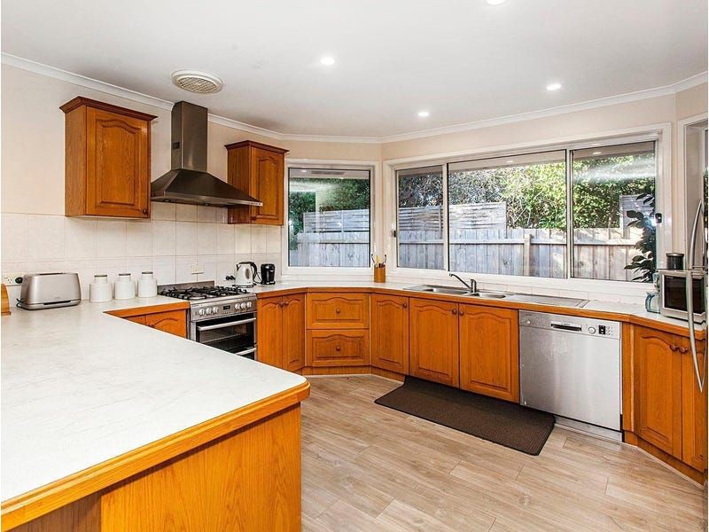 7 Radiant Crescent, Forest Hill, VIC 3131, Forest Hill - Thumbnail 3