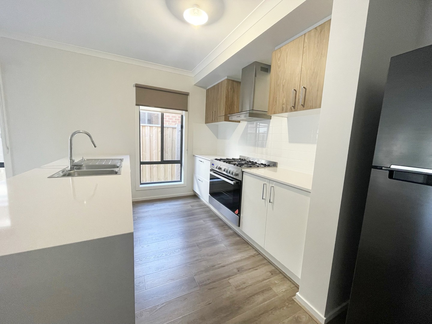 7 Rhapsody Road, Beveridge, VIC 3753 - Thumbnail 2 - 16/08/2023