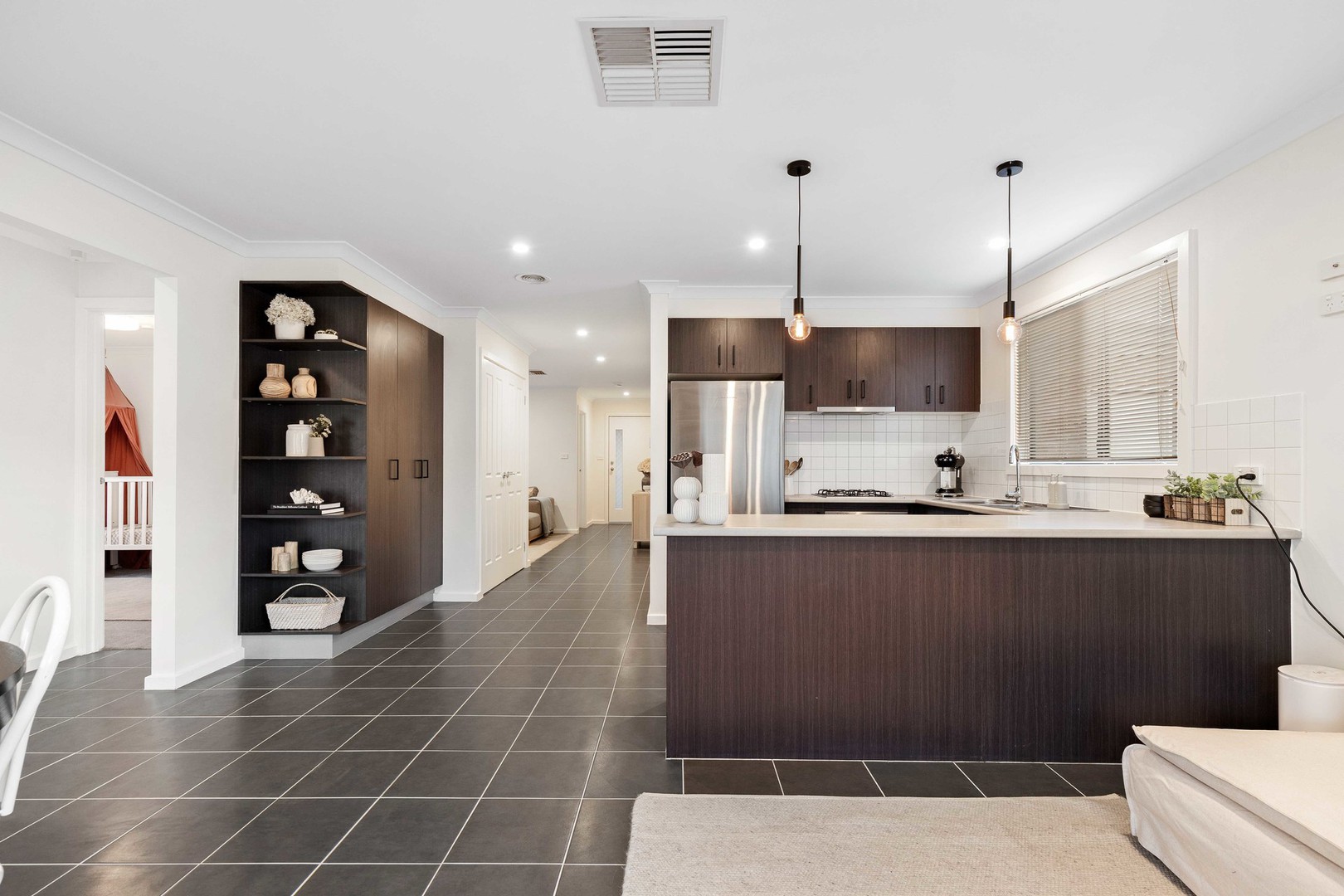 7 Richie Circuit, Hillside, VIC 3037, Hillside - Thumbnail 3