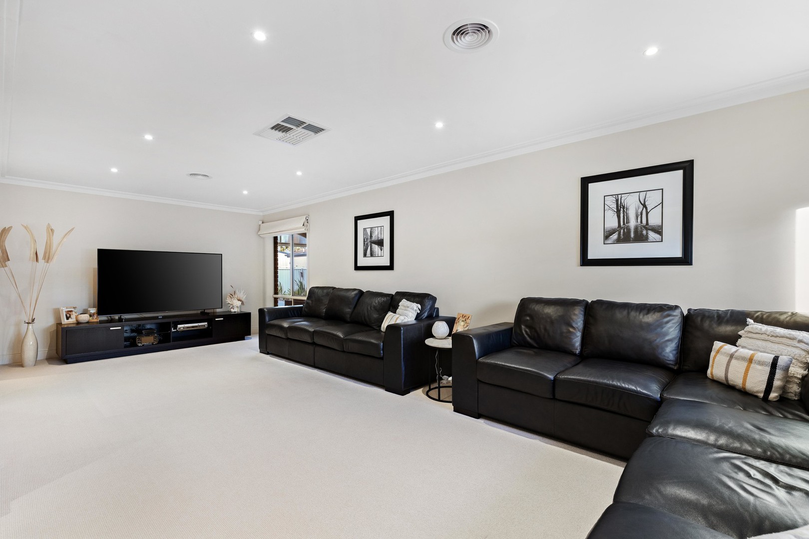 7 Rising Court, Hillside, VIC 3037, Hillside - Thumbnail 2