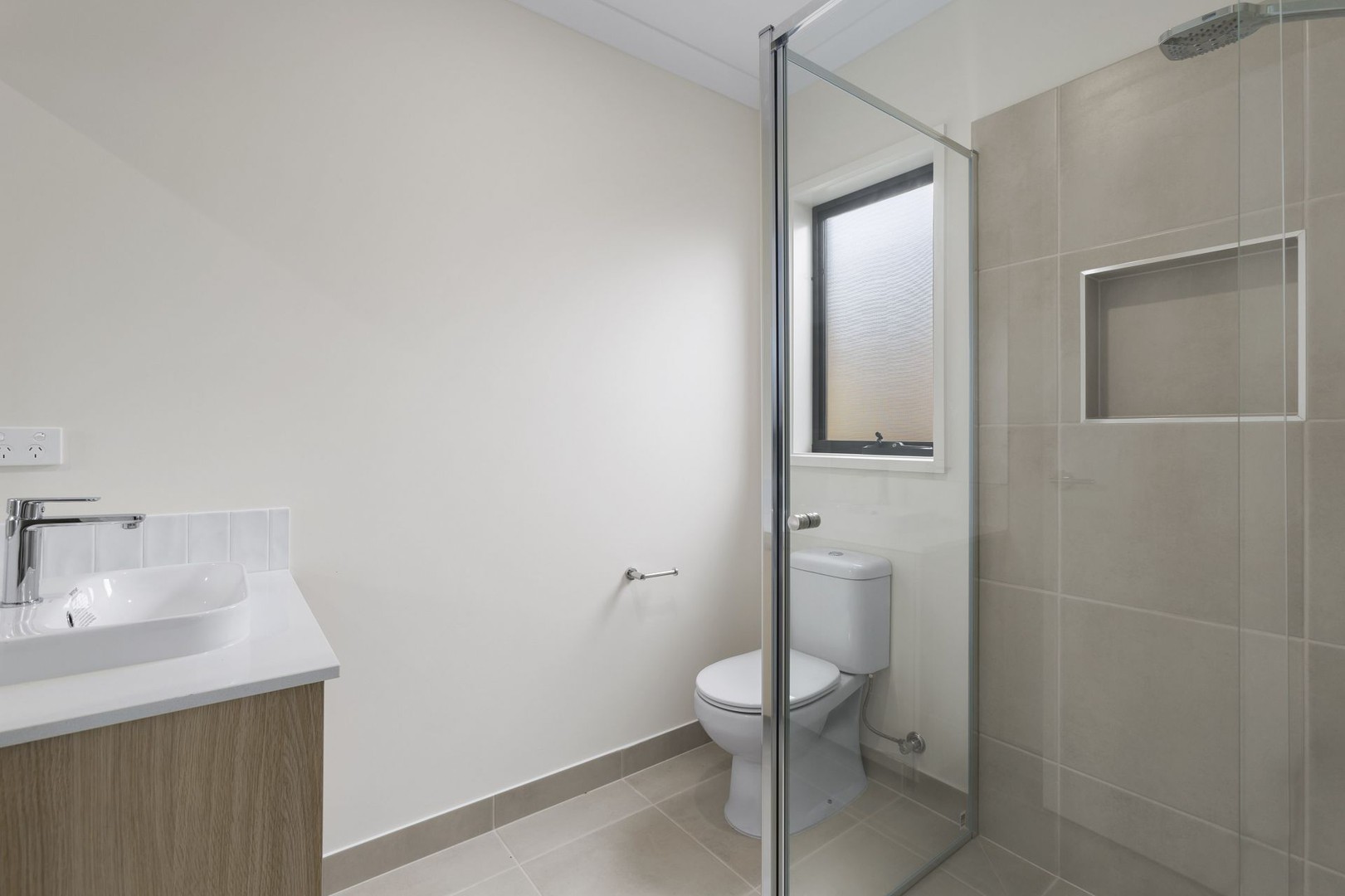 7 Robe Dr, Mount Duneed, VIC 3217, Mount Duneed - Thumbnail 4