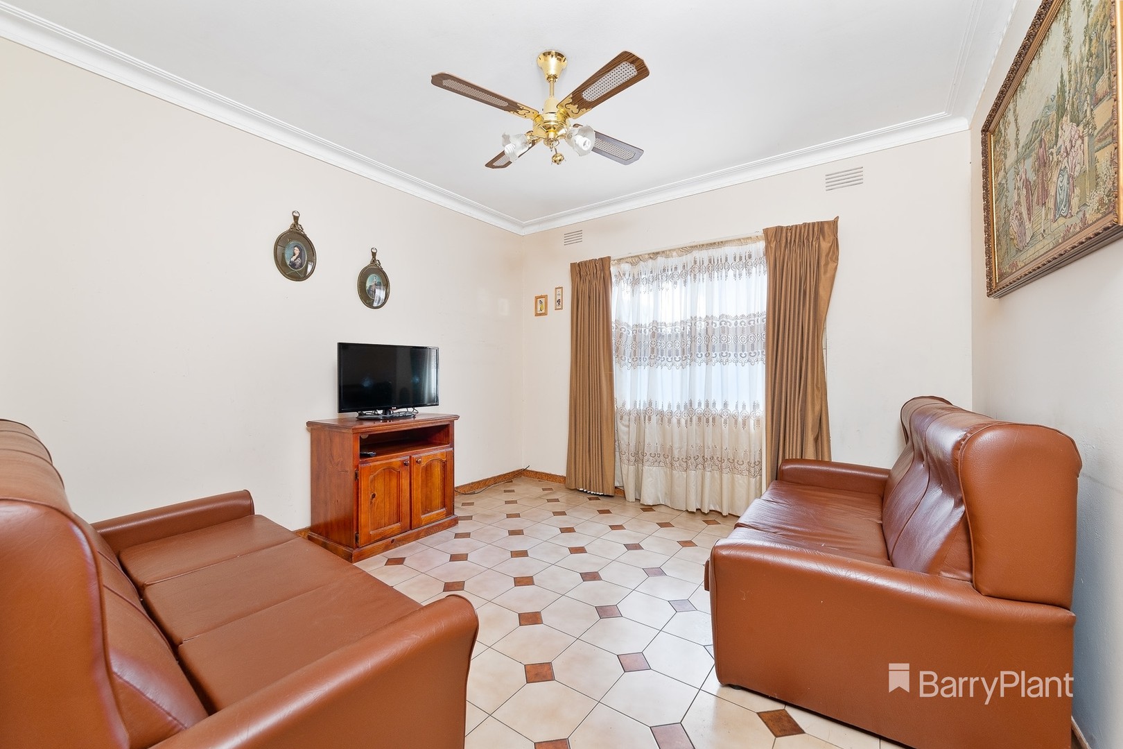 7 Roebourne Crescent, Campbellfield, VIC 3061, Campbellfield - Thumbnail 5