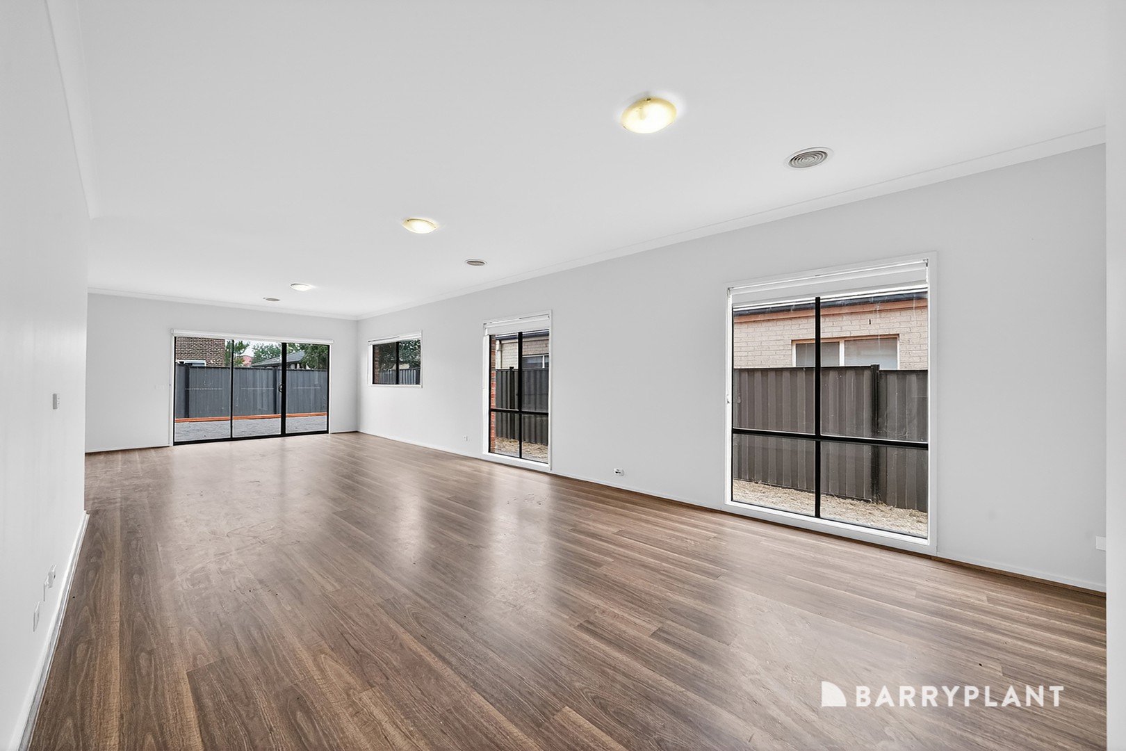 7 Rona Road, Point Cook, VIC 3030, Point Cook - Thumbnail 7