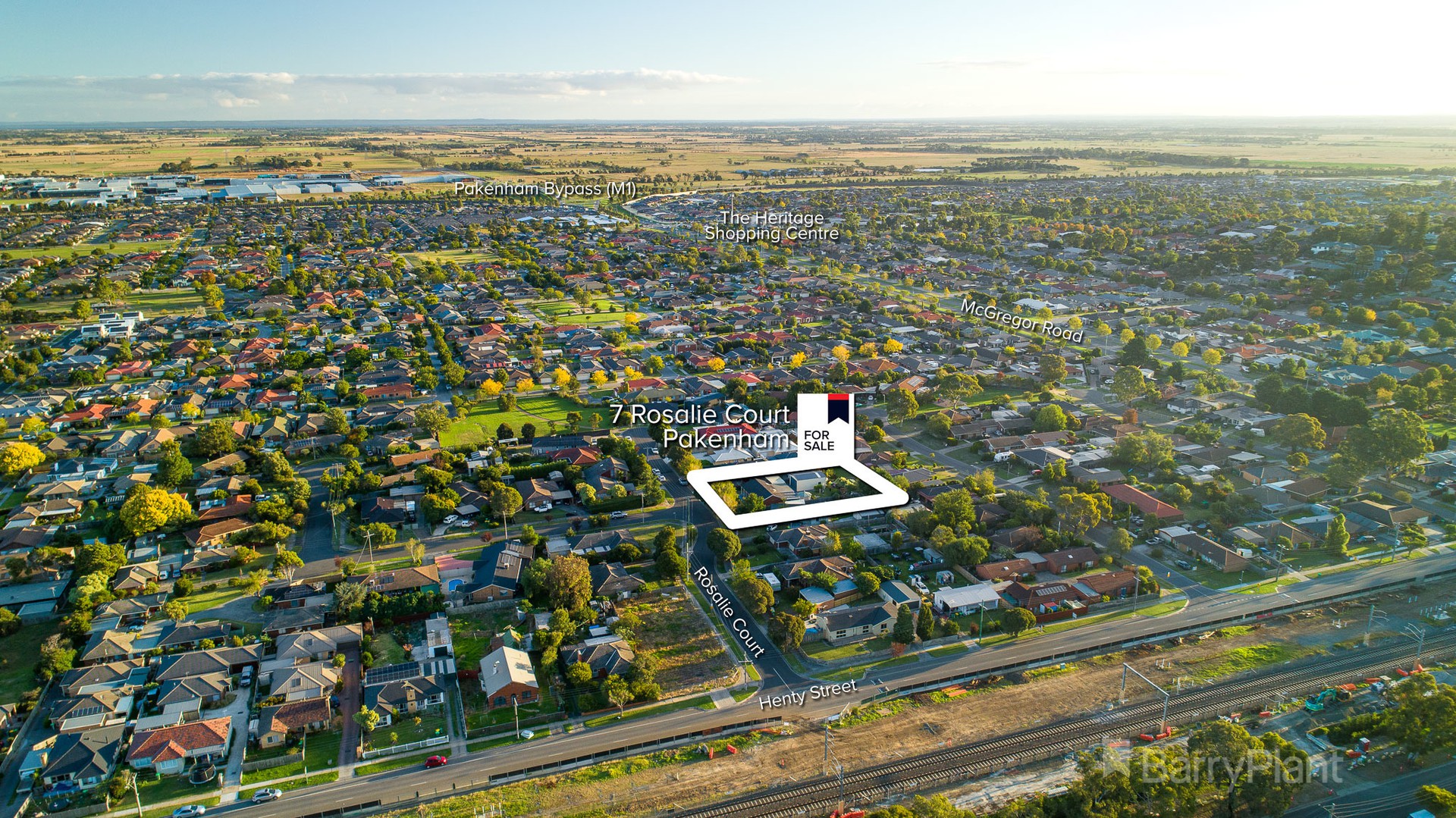 7 Rosalie Court, Pakenham, VIC 3810, Pakenham - Thumbnail 2