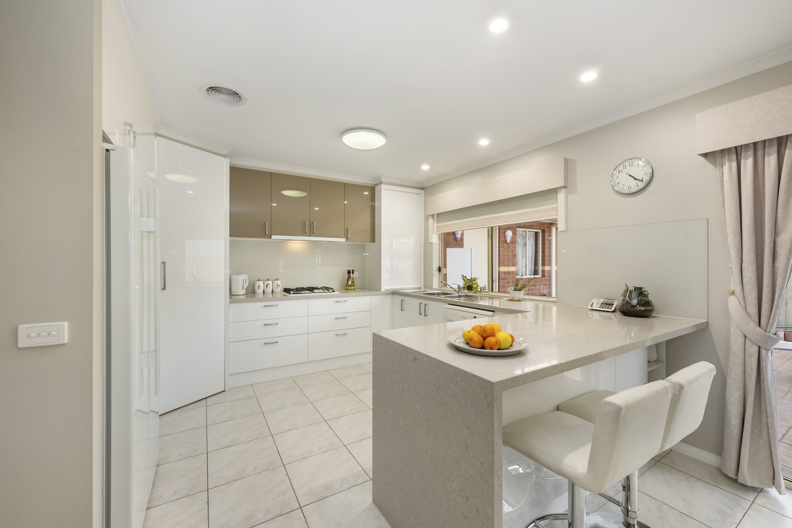 7 Rose Hedge Drive, Sydenham, VIC 3037, Sydenham - Thumbnail 3